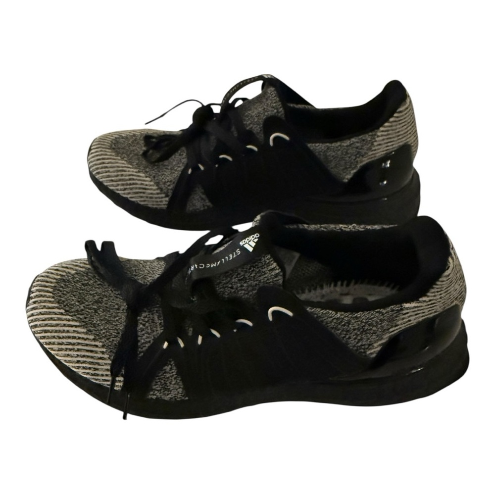 Adidas Women's Black and Gray Athletic Shoes
